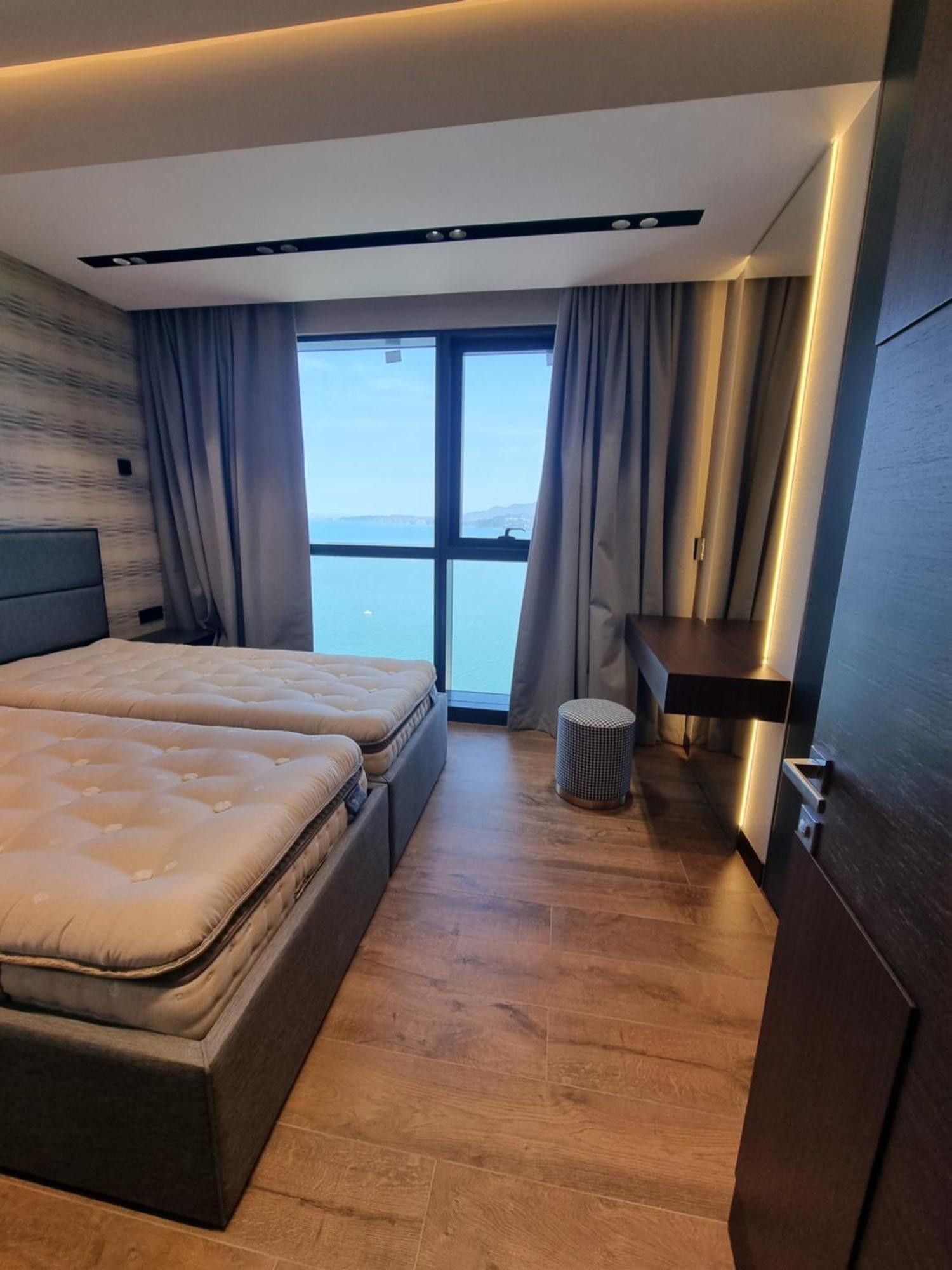 Premium Apartment In Porta Batumi Tower Exteriör bild