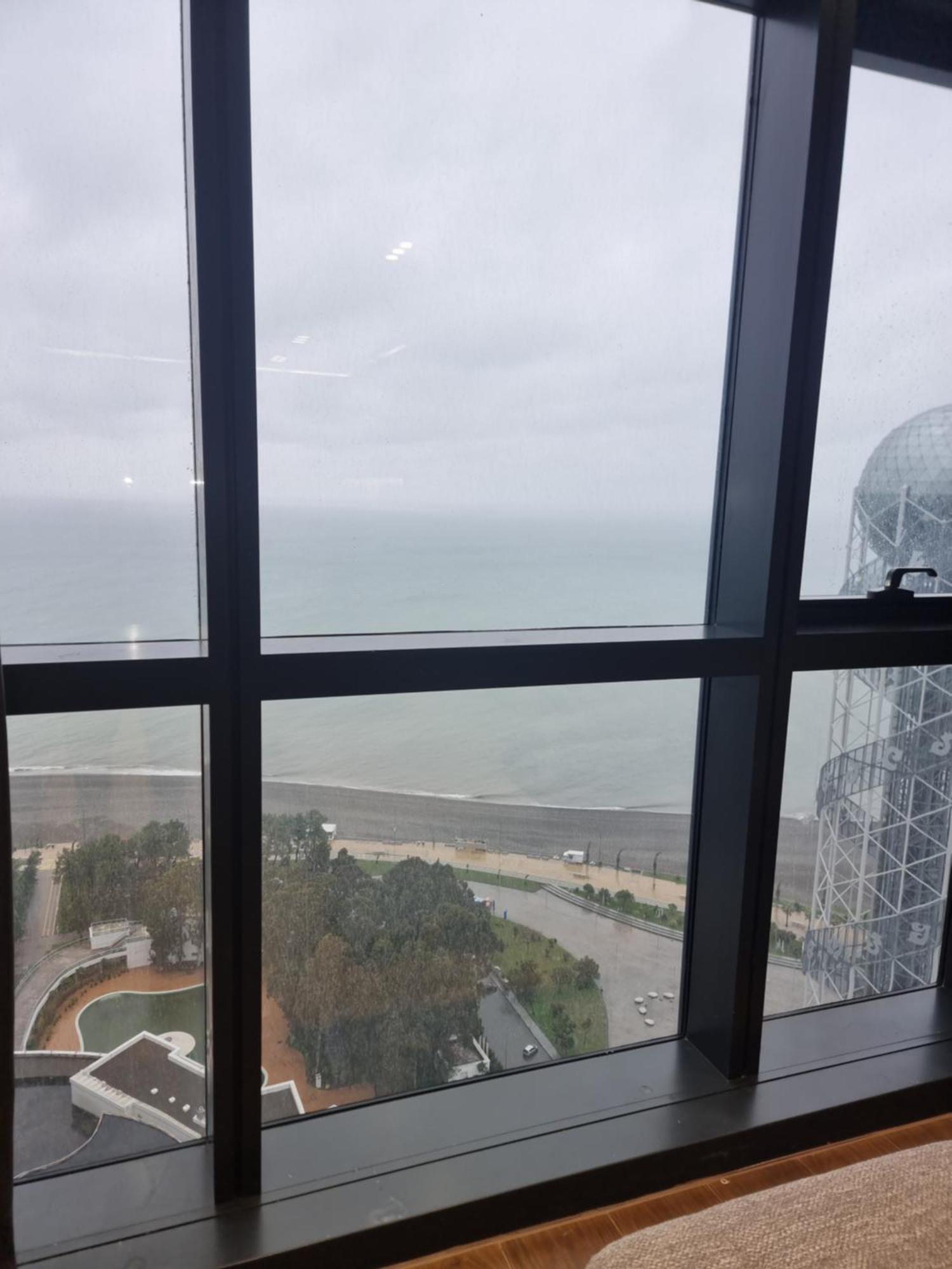 Premium Apartment In Porta Batumi Tower Exteriör bild