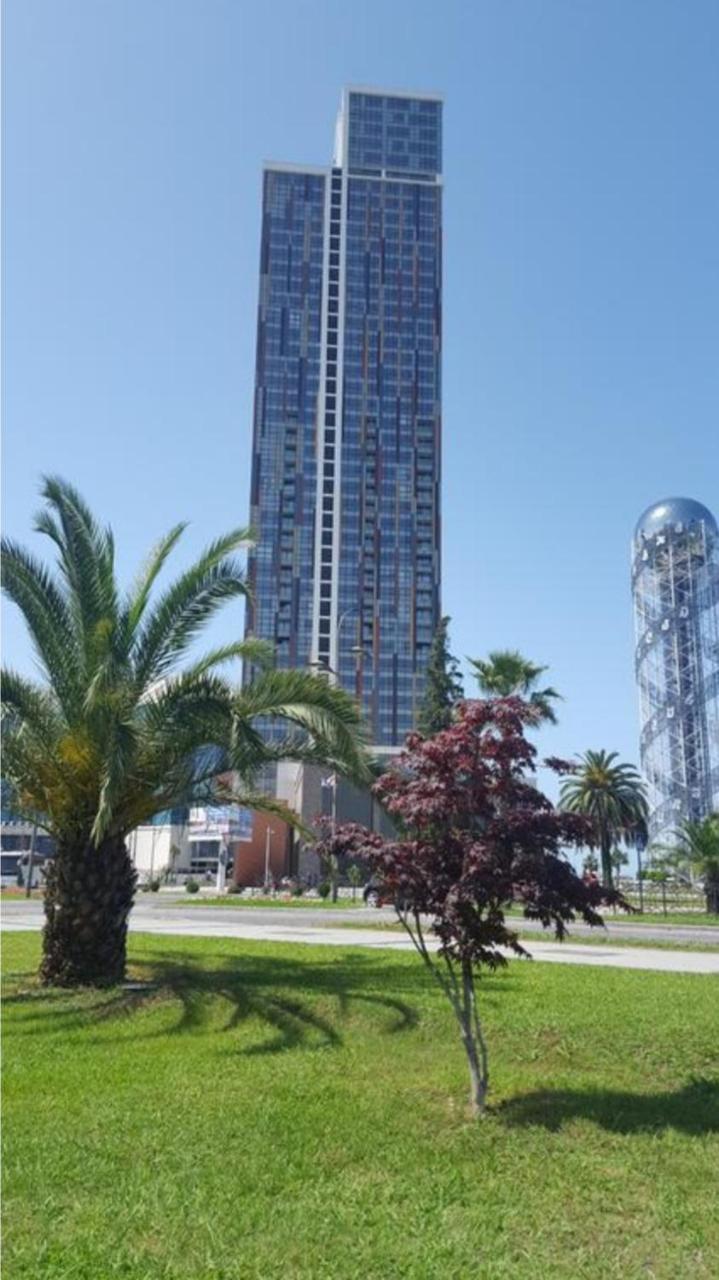 Premium Apartment In Porta Batumi Tower Exteriör bild